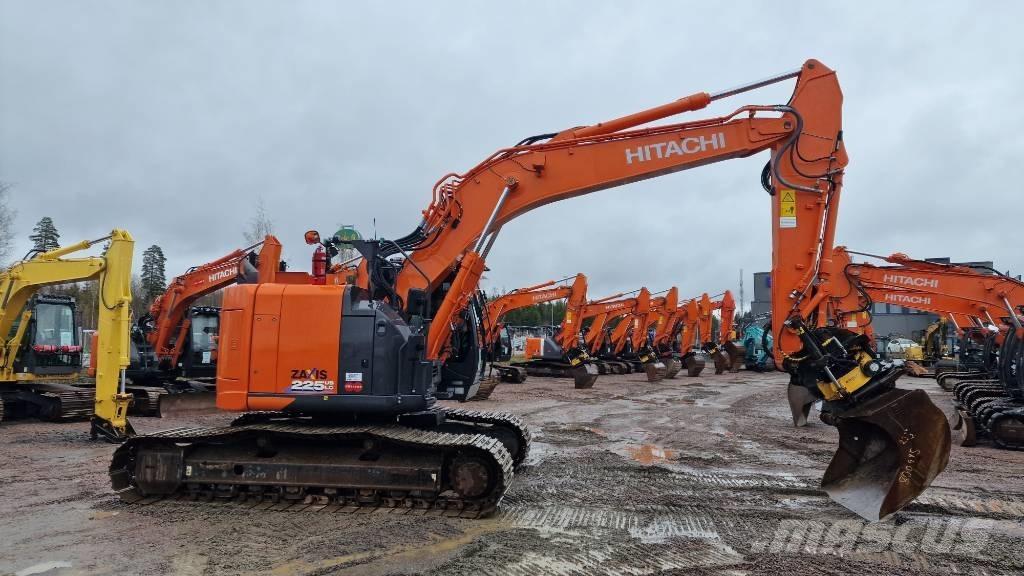 Hitachi ZX225USLC-6 Excavadoras sobre orugas