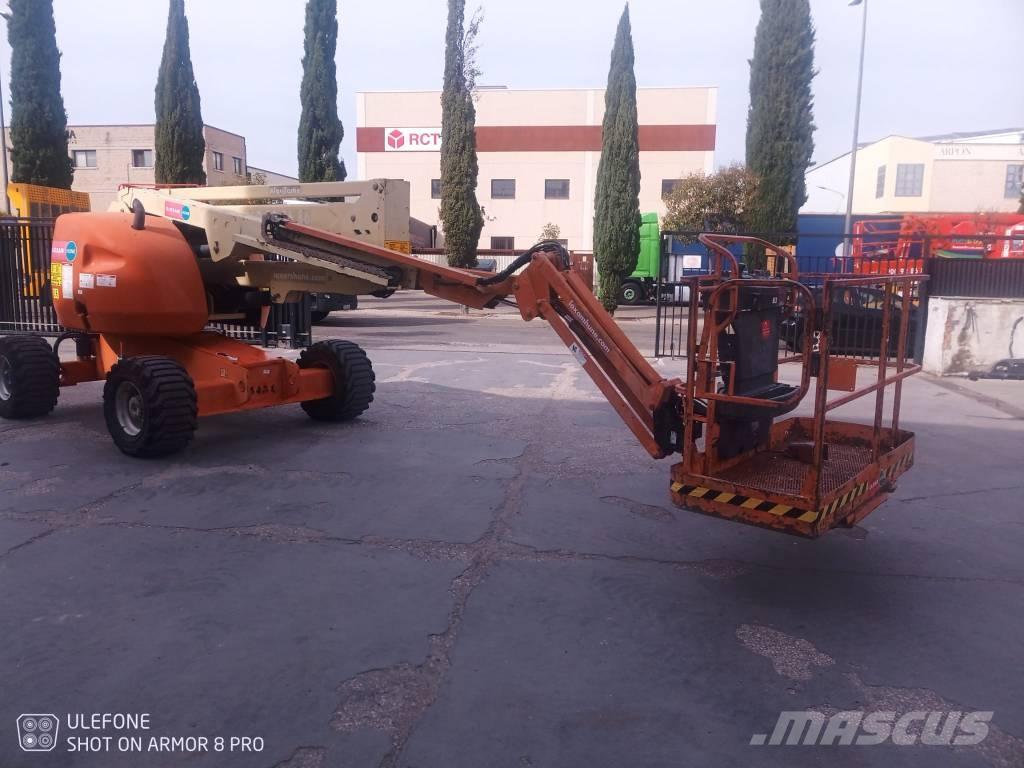 JLG 510 AJ Plataformas con brazo de elevación manual