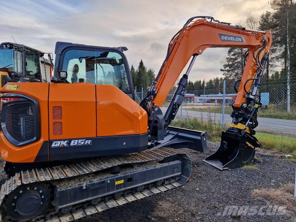 Develon DX 85 R-7 Excavadoras 7t - 12t