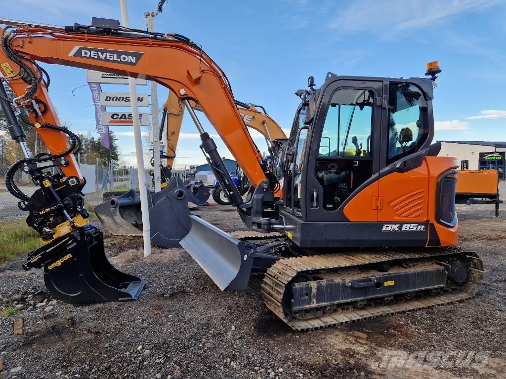 Develon DX 85 R-7 Excavadoras 7t - 12t