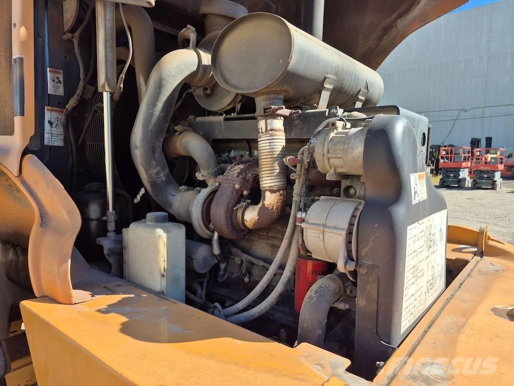 CASE 721 E Cargadoras sobre ruedas