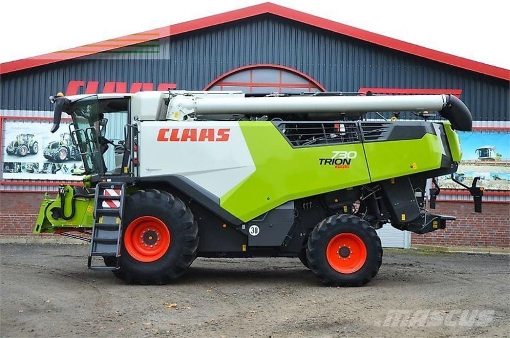 CLAAS trion 730 Cosechadoras combinadas