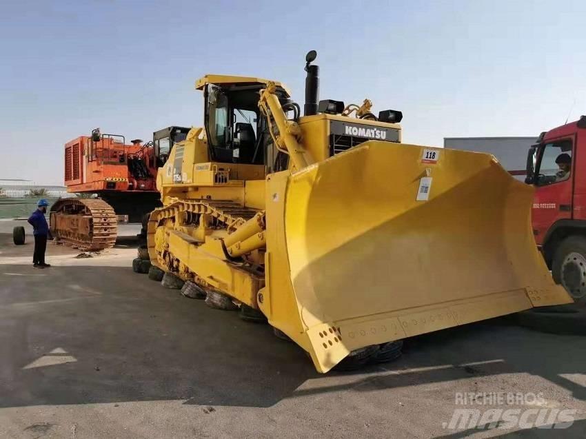 Komatsu D 375a Buldozer sobre oruga