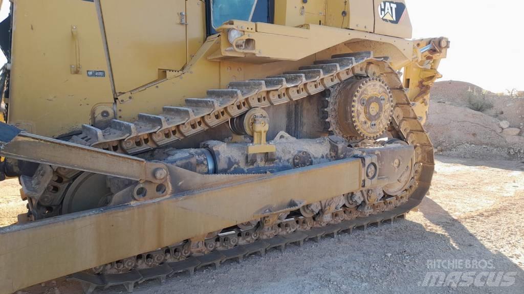 CAT D9T Buldozer sobre oruga