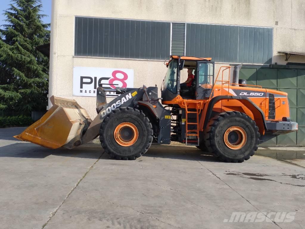 Develon DL 550-5 Cargadoras sobre ruedas