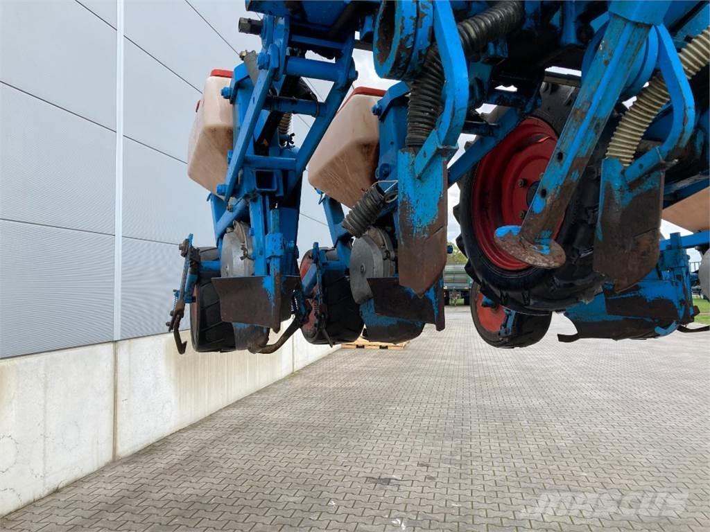 Monosem PNU 6 Sembradoras de alta precisión