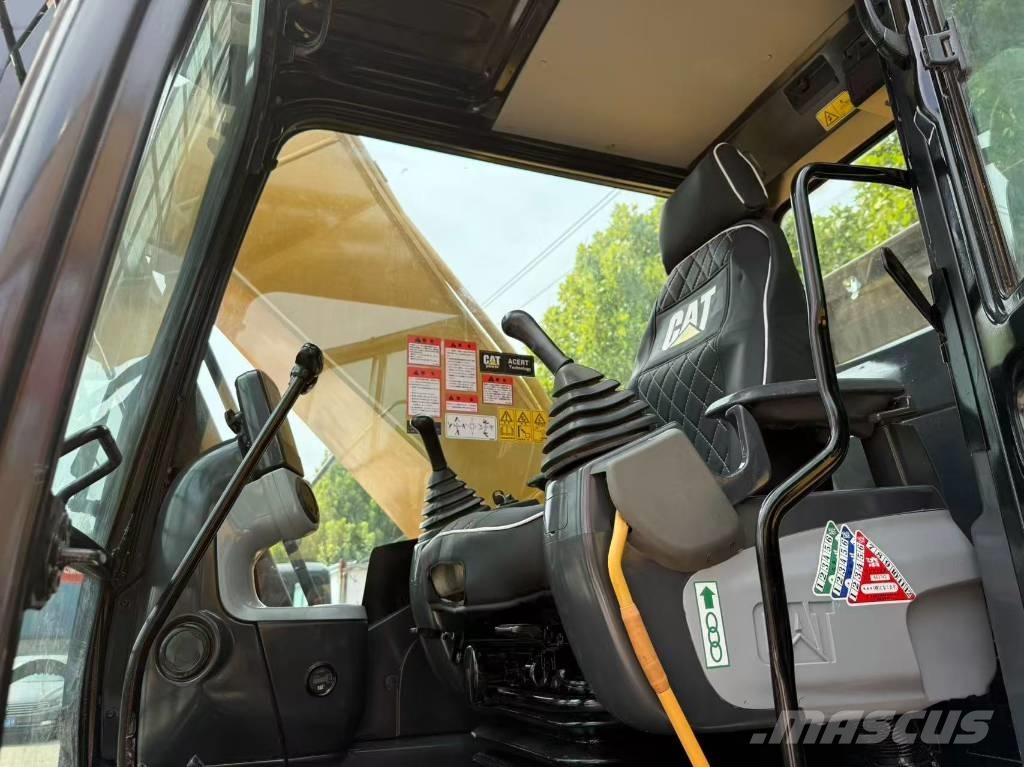 CAT 324 Excavadoras sobre orugas