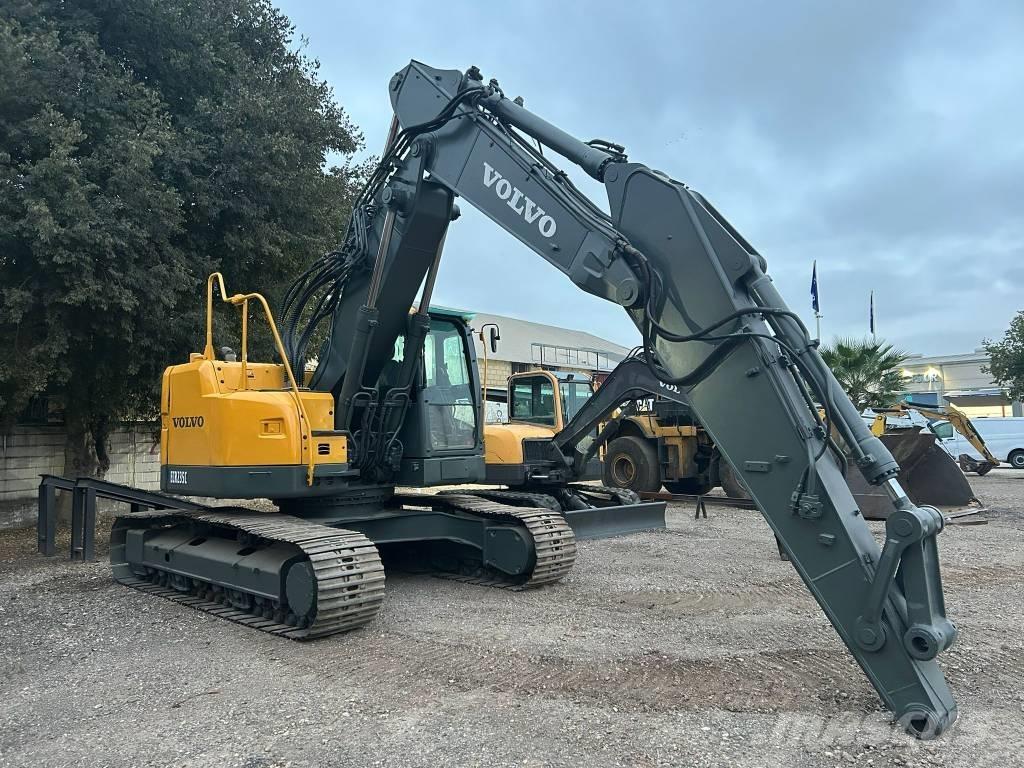 Volvo ECR 235 Excavadoras sobre orugas