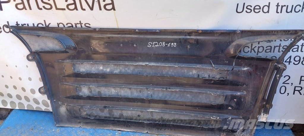 Scania 94 D.   1880736 Cabinas