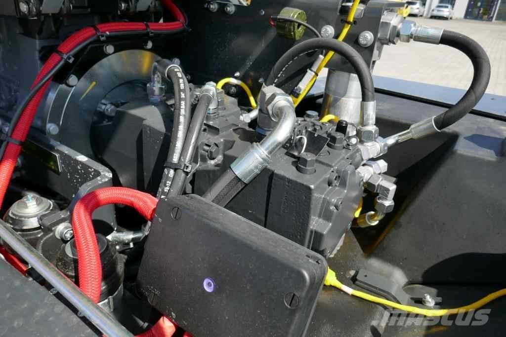 Bomag BW 213 D-5 Compactadoras de suelo