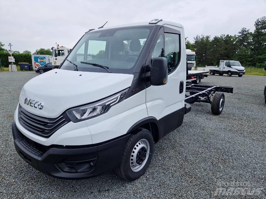 Iveco daily 35s18 Furgonetas cerradas