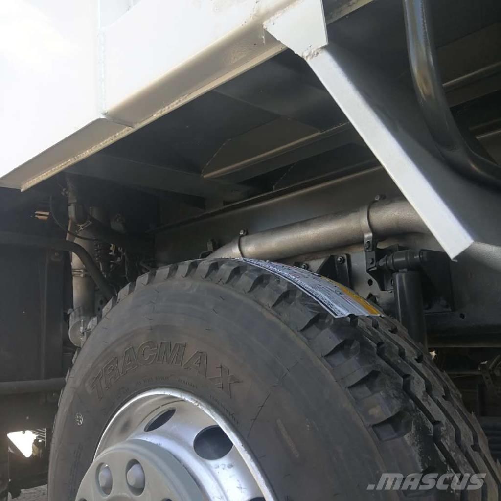 Howo 375 8x4 Bañeras basculantes usadas