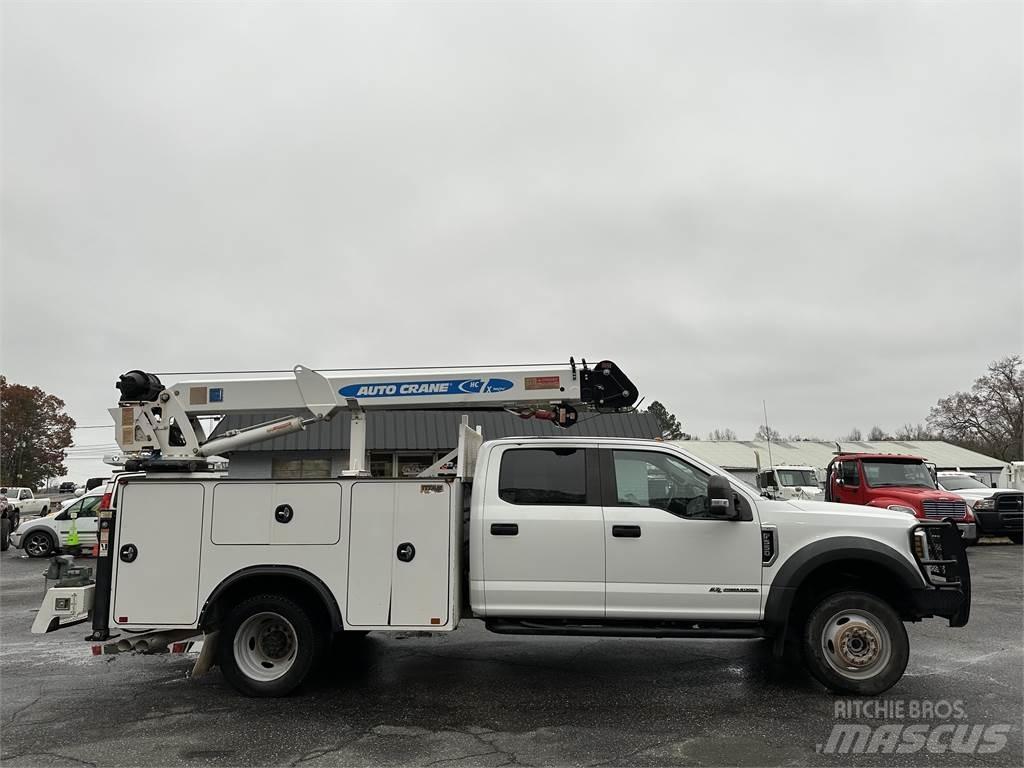 Ford F550 Vehículos municipales multiusos