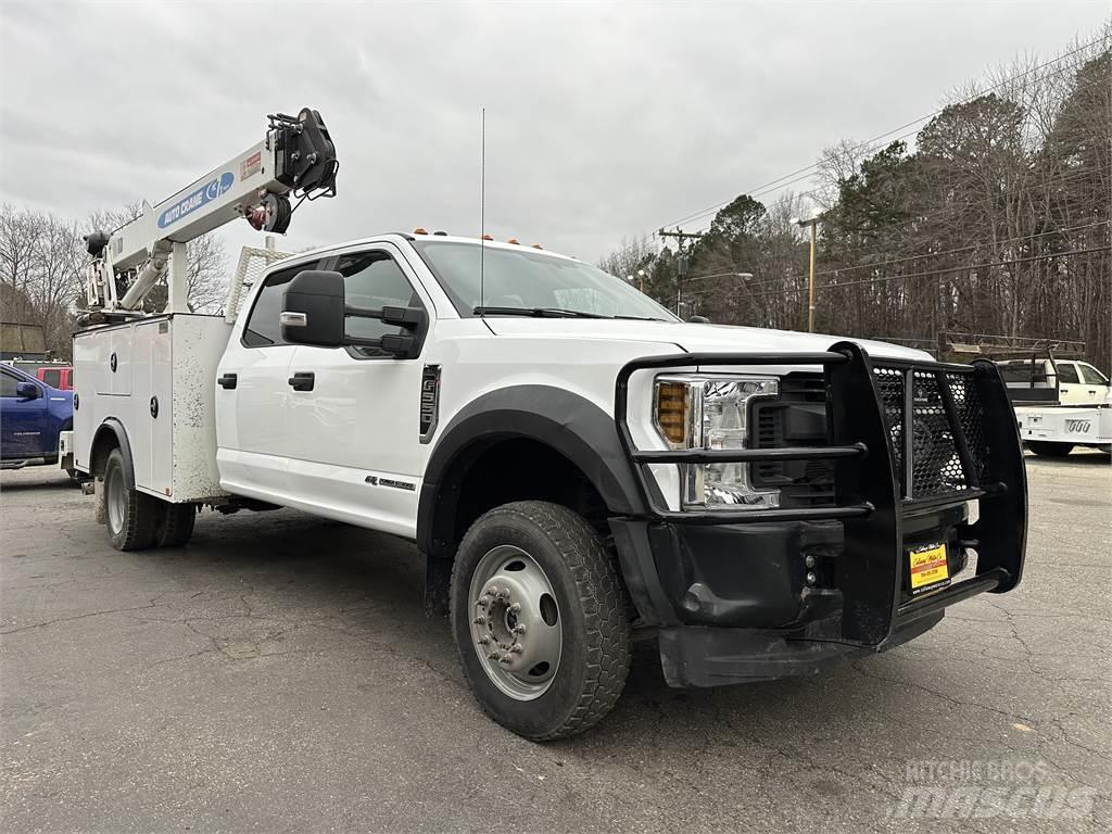 Ford F550 Vehículos municipales multiusos