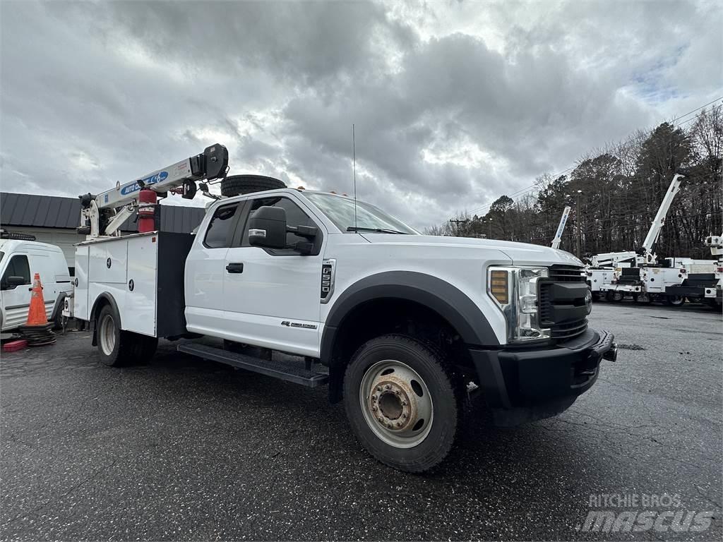 Ford F550 Vehículos municipales multiusos