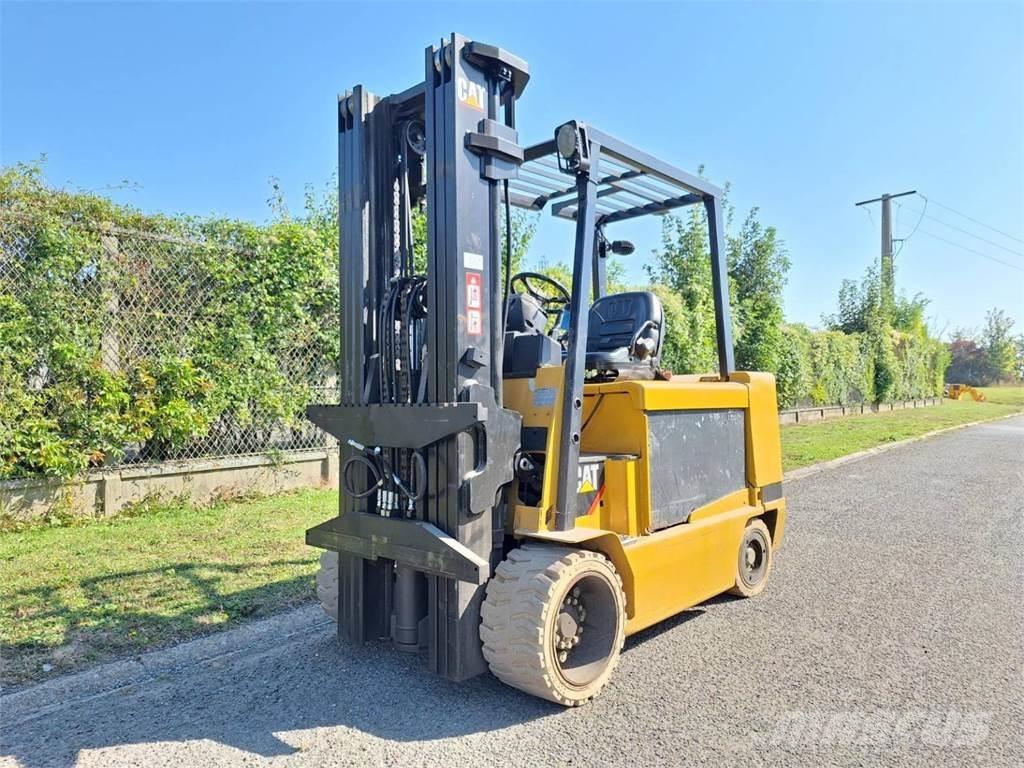 CAT EC55N Montacargas - otros
