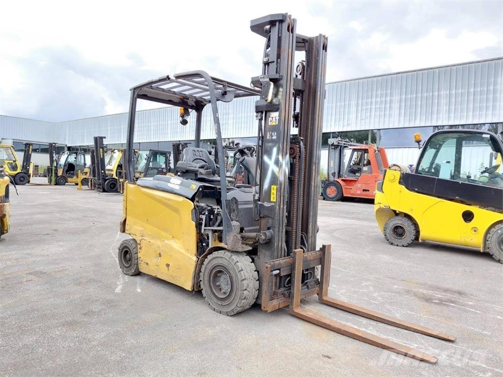 CAT EP25CN Montacargas - otros