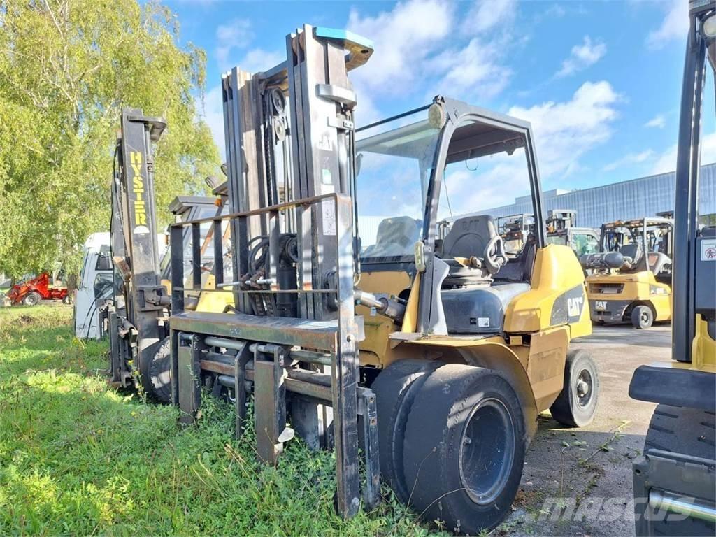 CAT GP40N Montacargas - otros