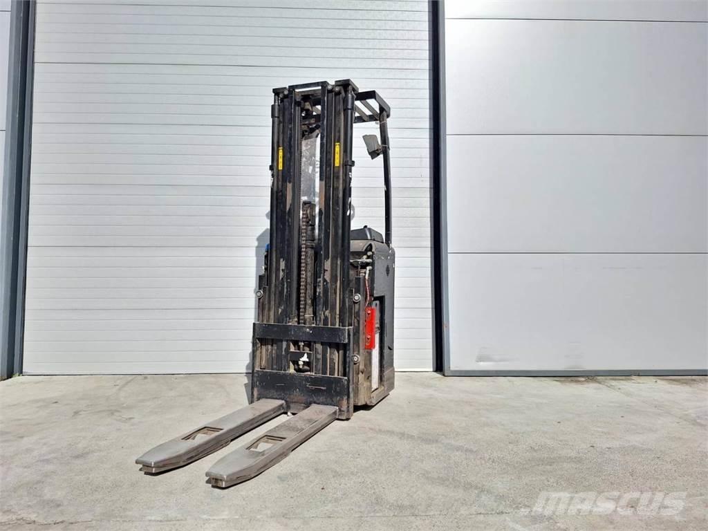 CAT NSR16NI Apiladoras eléctricos