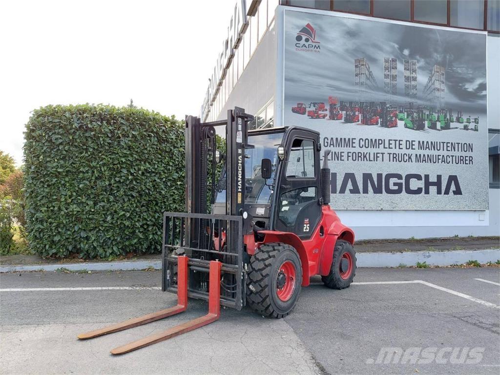Hangcha TT25-4 Montacargas todo terreno