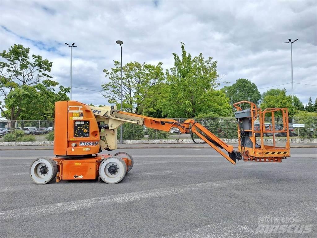 JLG E300AJP Otras plataformas elevadoras