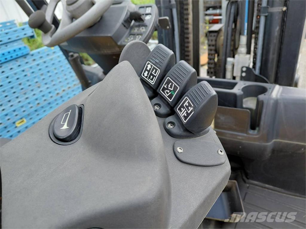 Yale GLP40VX5 Montacargas - otros