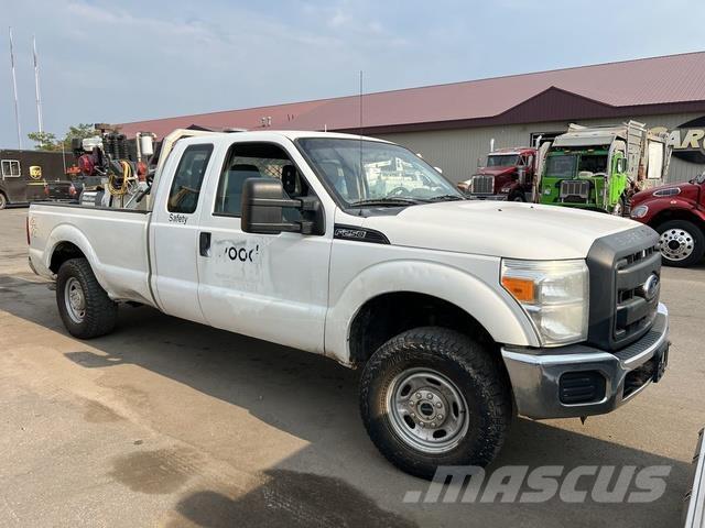 Ford SUPER DUTY 4X4 Otros