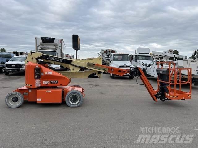 JLG E400AJP Otros