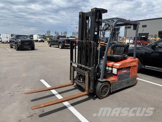 Toyota 7FBEU18 Otros