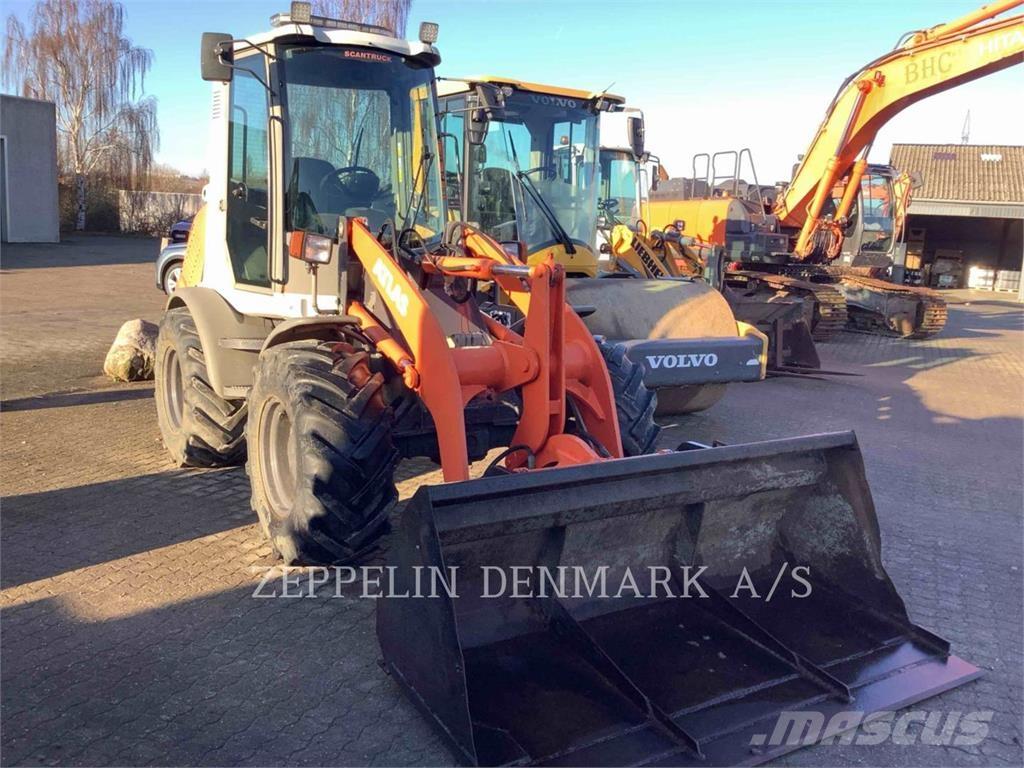 Atlas AR65 Cargadoras sobre ruedas