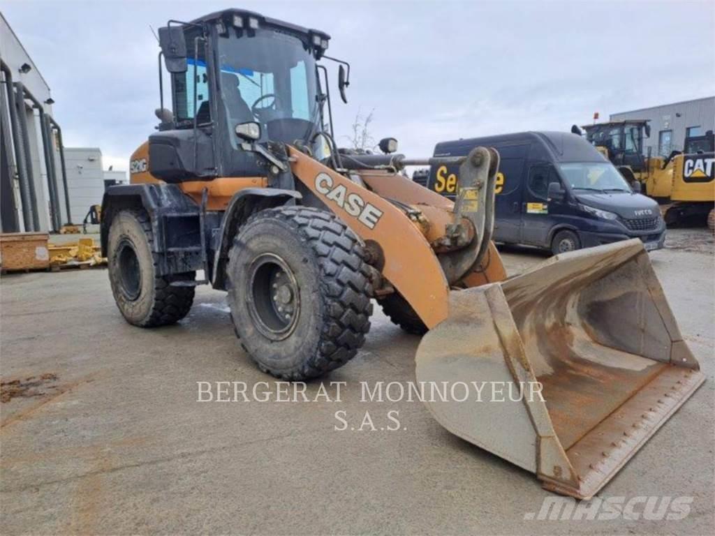 CASE 521 GXR Cargadoras sobre ruedas