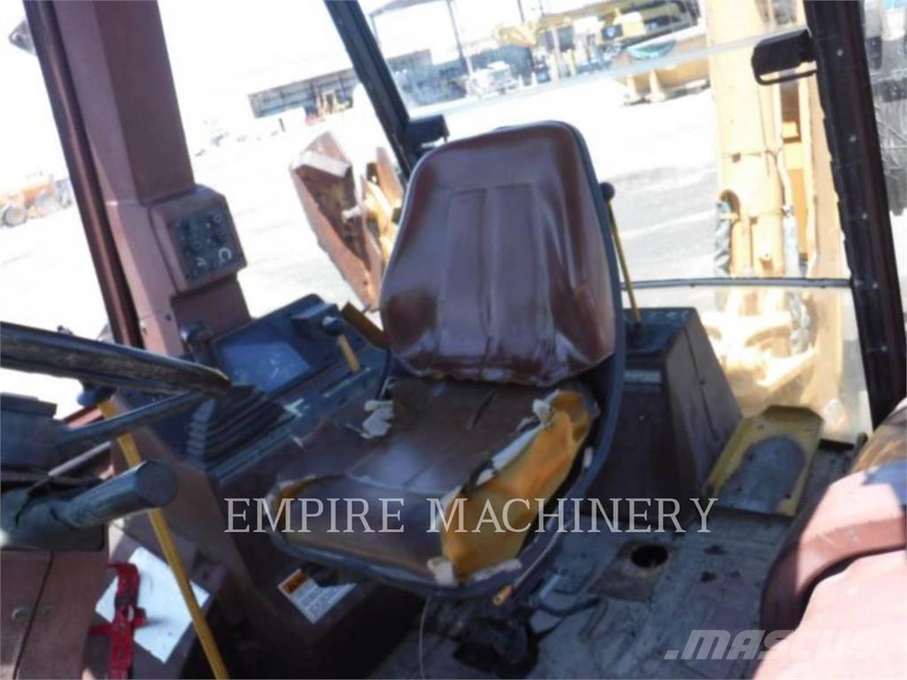 CASE 590 Retrocargadoras