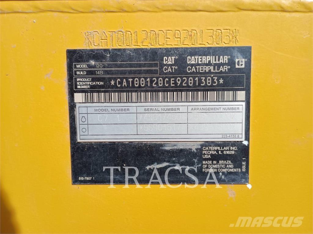CAT 120 Niveladoras