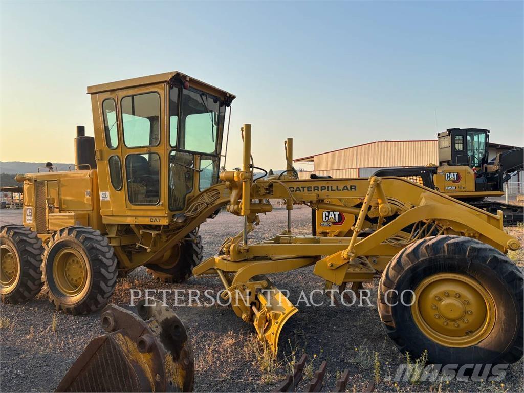 CAT 120G Niveladoras