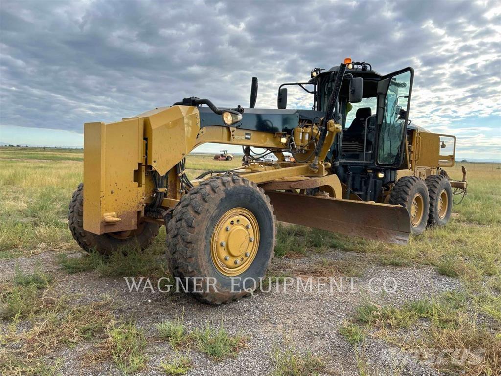 CAT 120M2 AWD Niveladoras