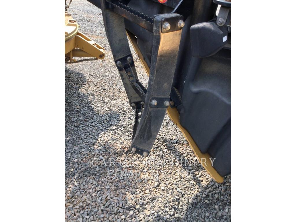 CAT 12M2 Niveladoras