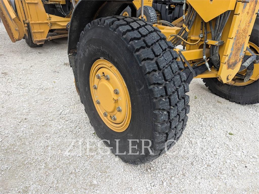 CAT 12M2AWD Niveladoras