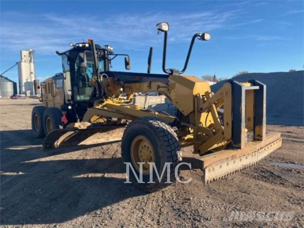 CAT 12M3 Niveladoras