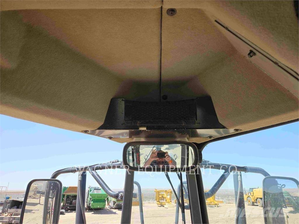 CAT 12M3 AWD Niveladoras