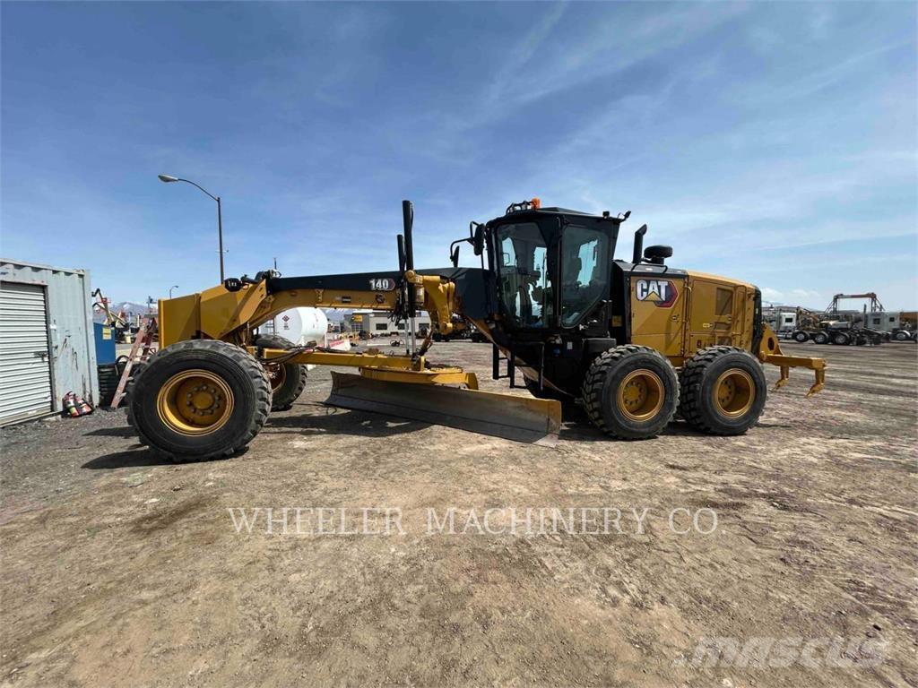 CAT 140 Niveladoras