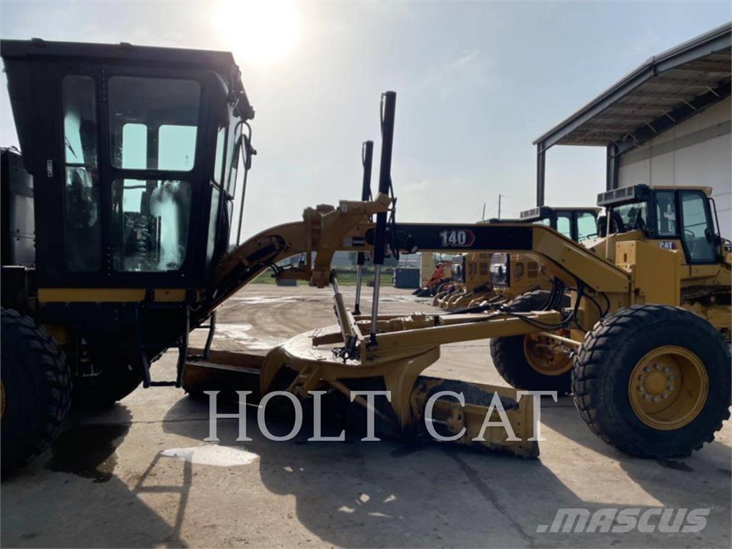 CAT 140 Niveladoras