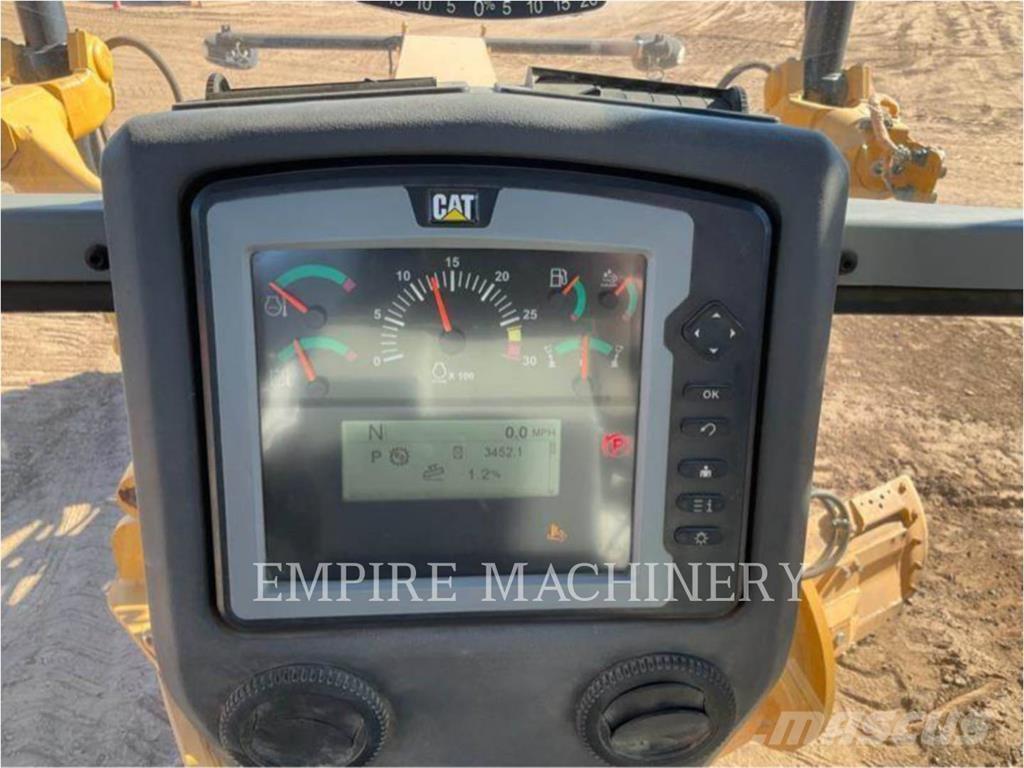 CAT 140-13 Niveladoras