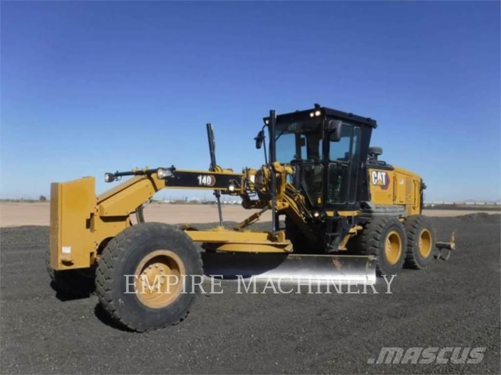 CAT 140-13 Niveladoras