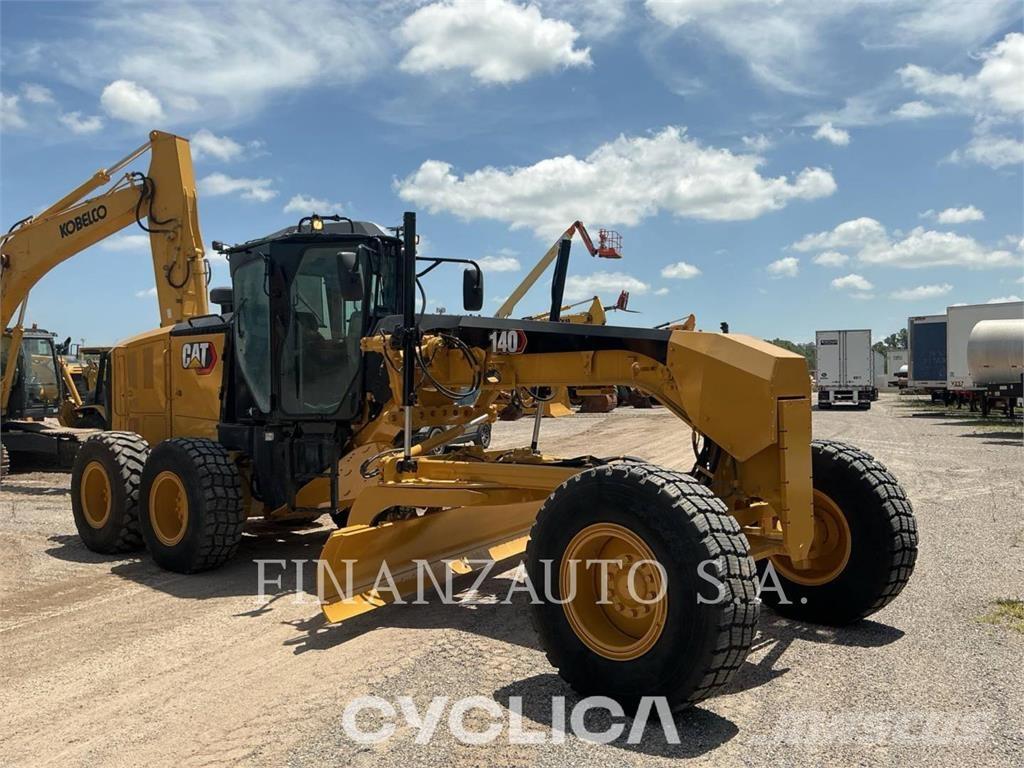 CAT 140-15 Niveladoras
