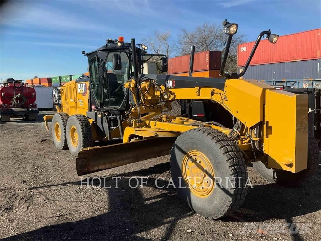 CAT 140 AWD Niveladoras