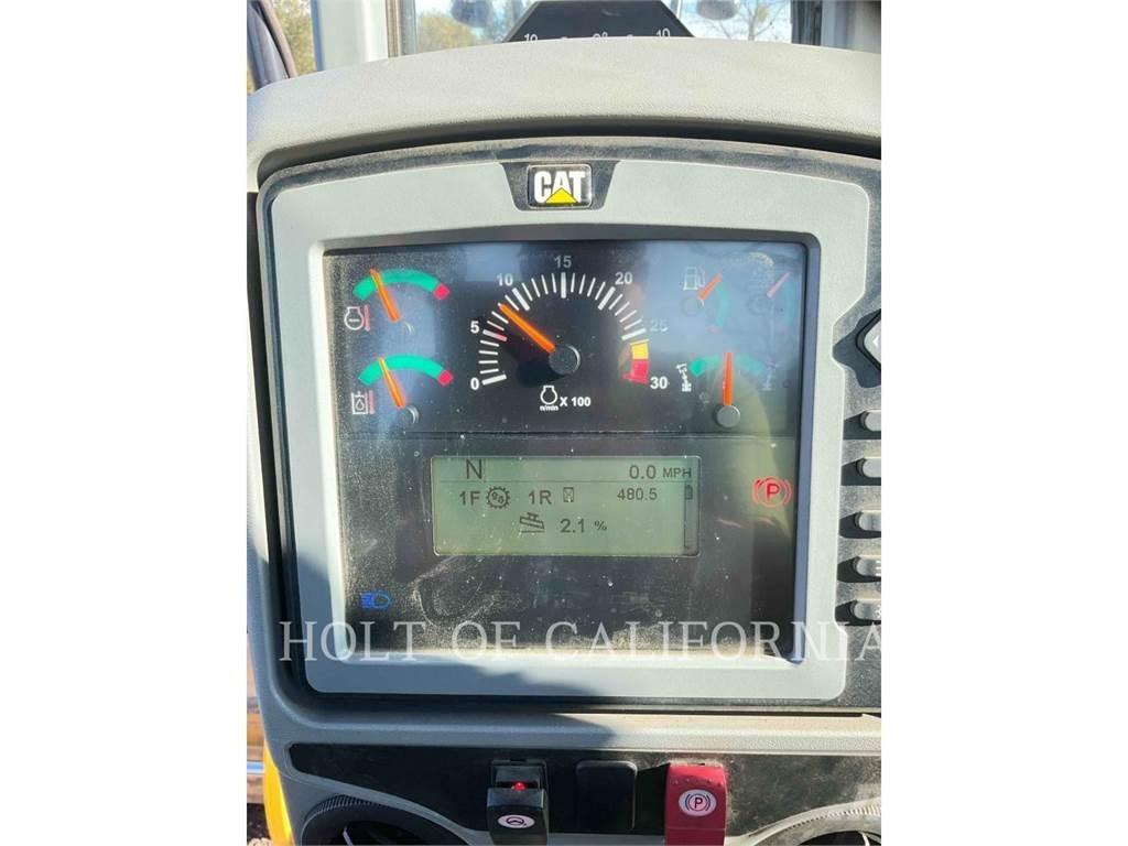 CAT 140 AWD Niveladoras