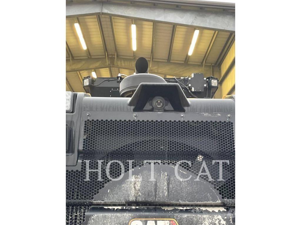 CAT 140 AWD Niveladoras