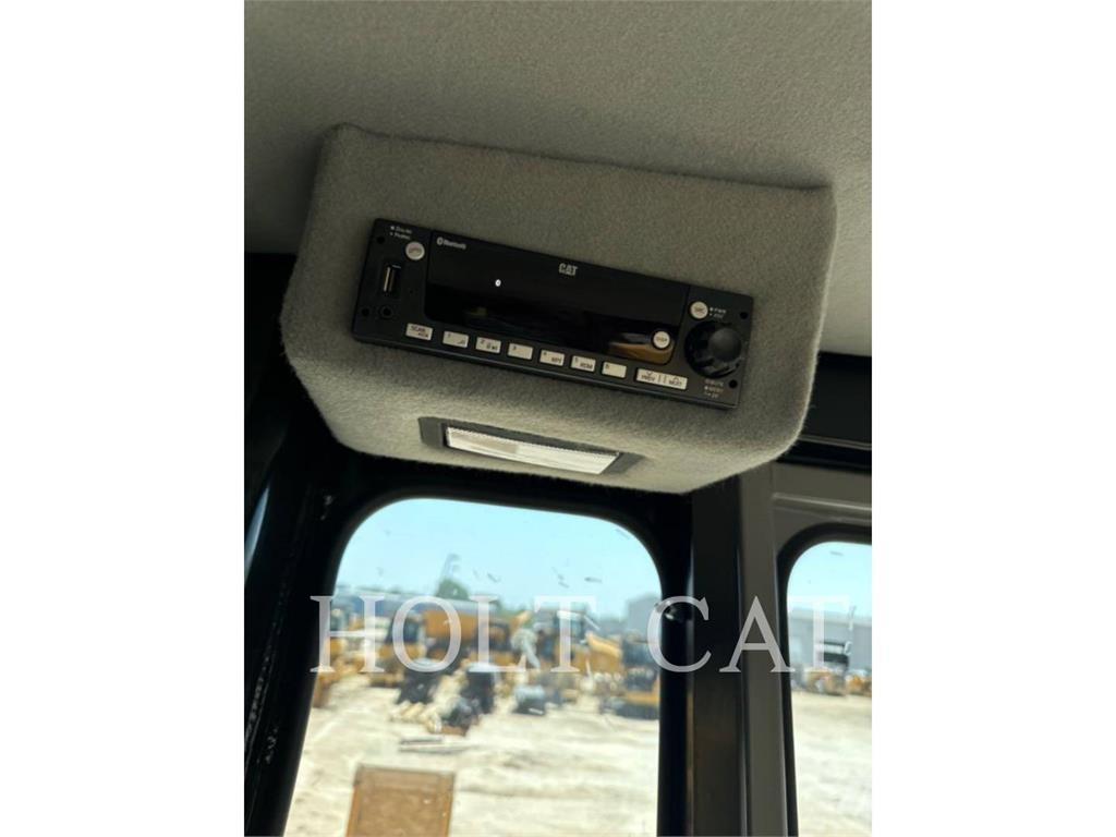 CAT 140 AWD Niveladoras