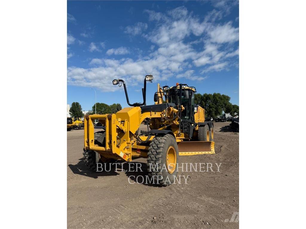 CAT 140 M2 Niveladoras