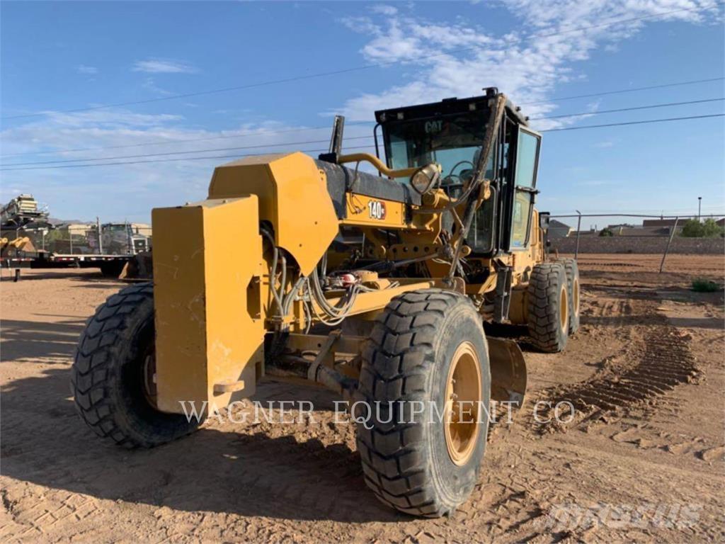 CAT 140GC AWD Niveladoras